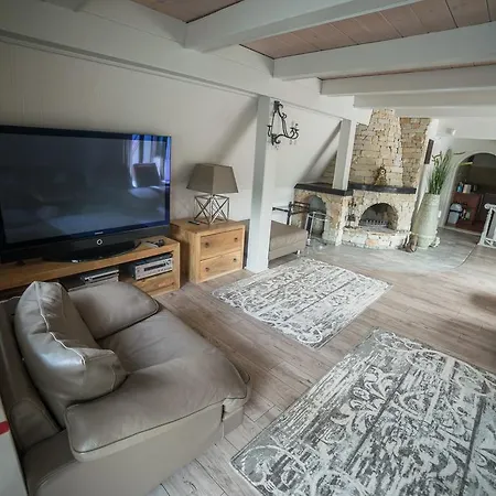 House Villa *